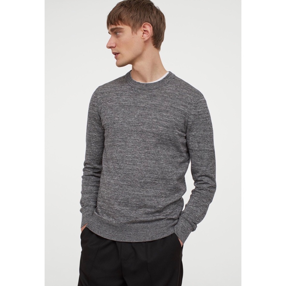 NWOT H&M Fine Knit Sweater - Medium